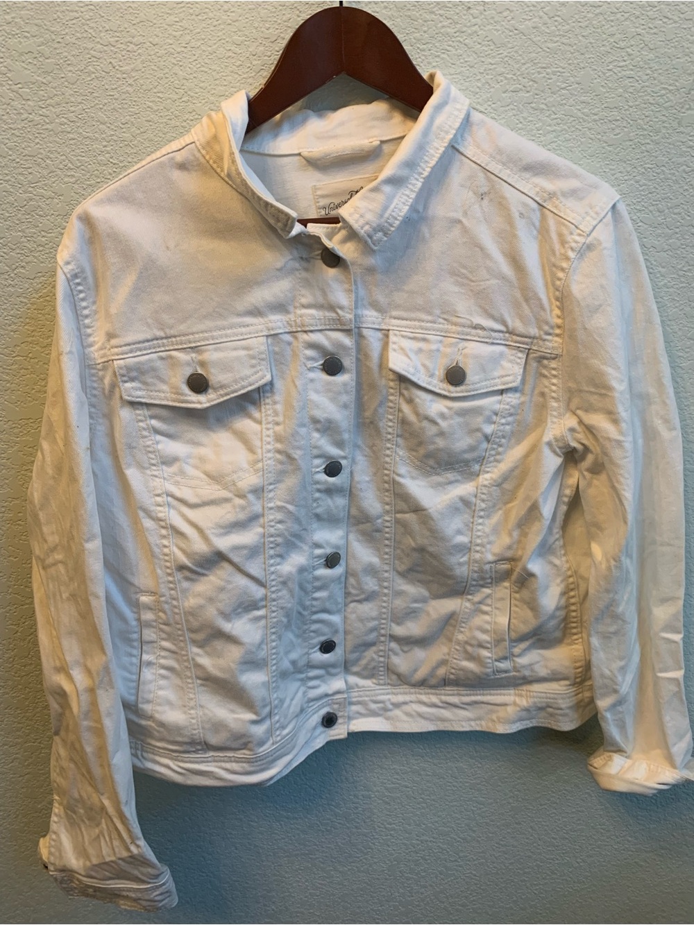Universal Thread White Women's Denim Jacket with Button Front